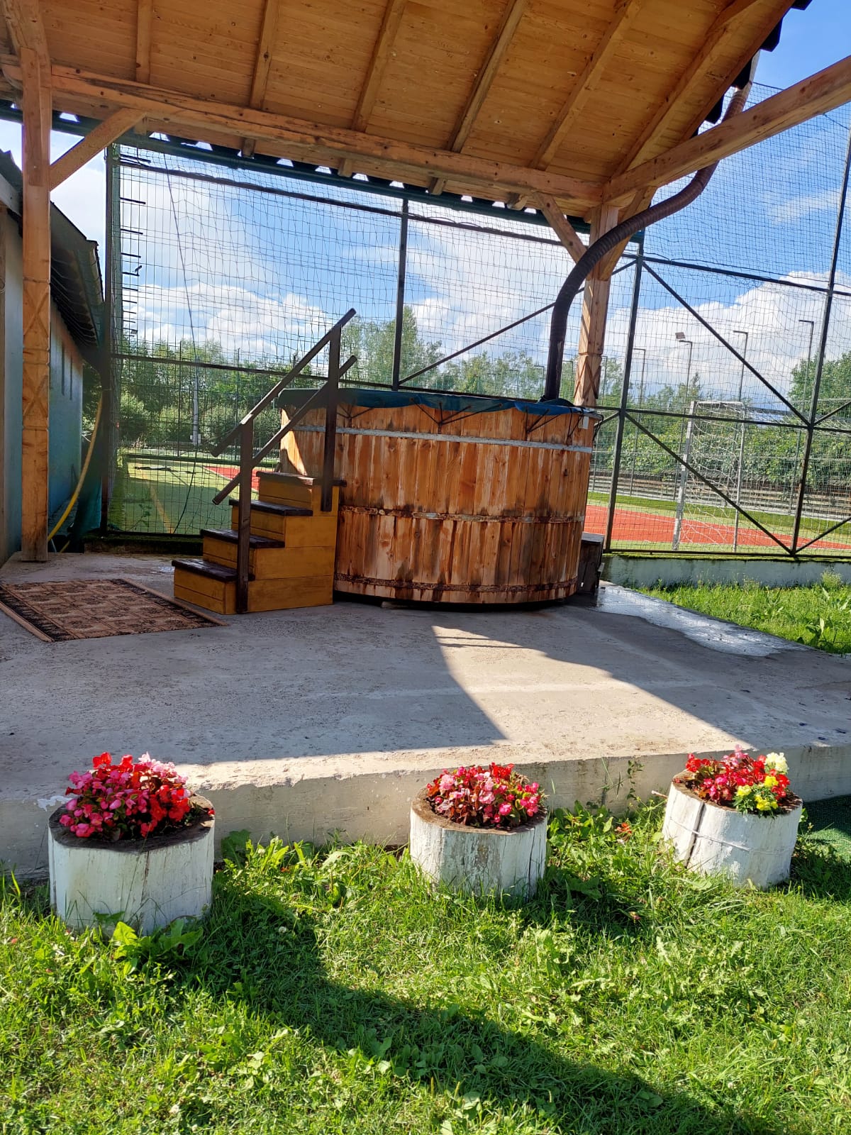 CIUBAR CU APĂ SĂRATĂ FIERBINTE